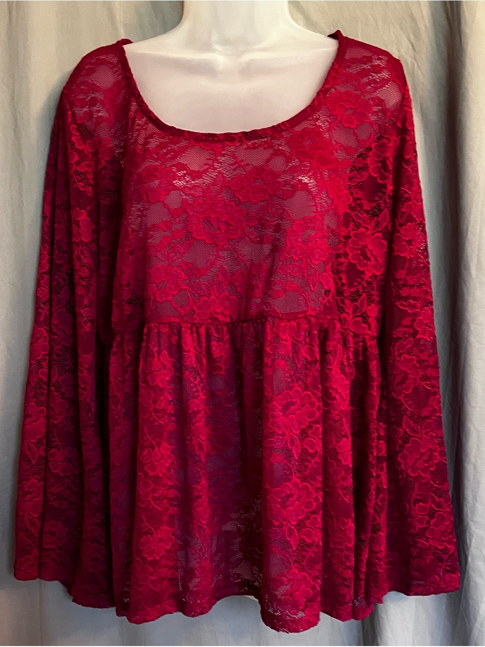 NWT Torrid Rumba Red Floral Stretch Lace Bell Sleeve Babydoll Top Size 0 L 12